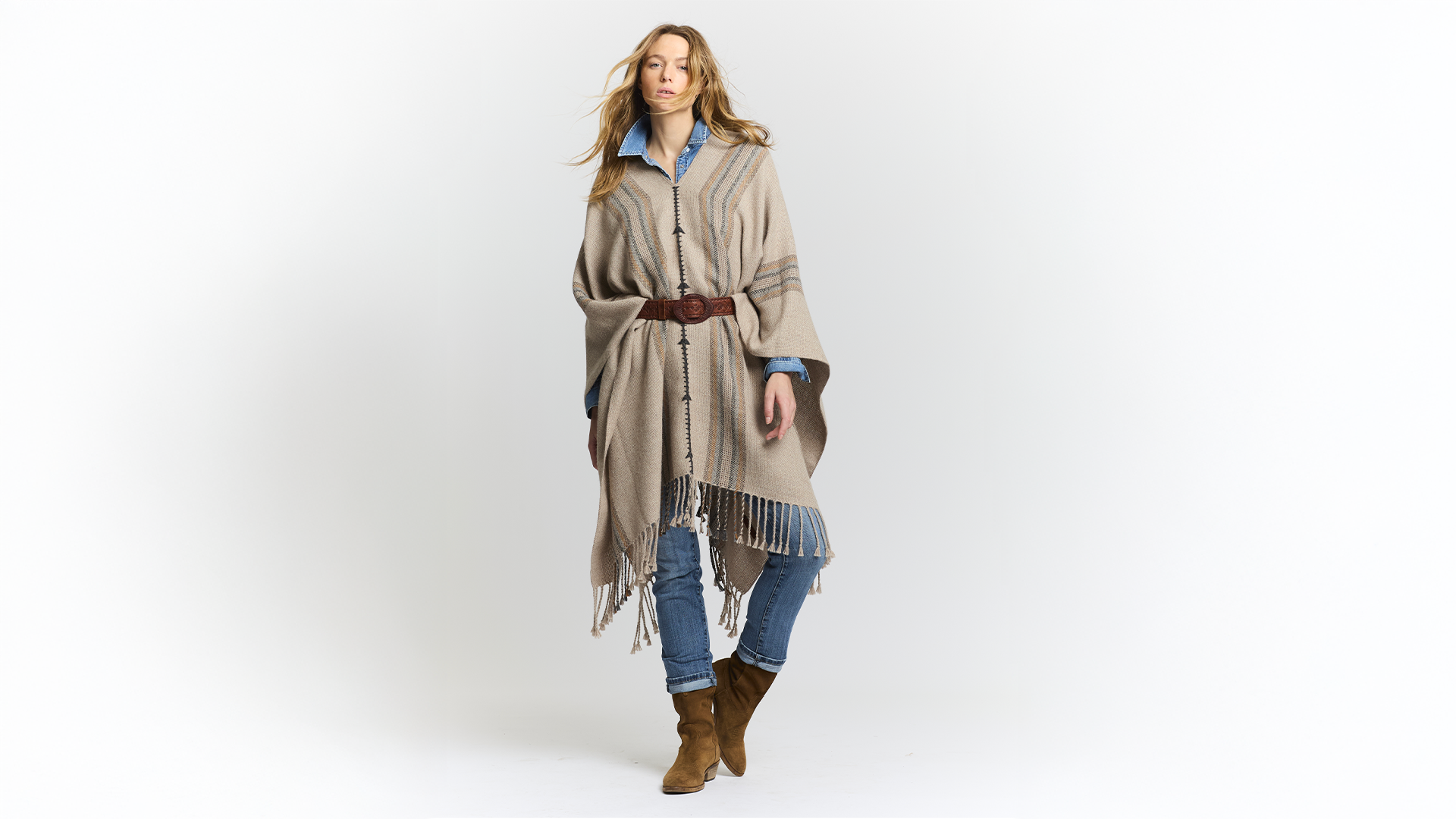 Pure alpaca poncho
