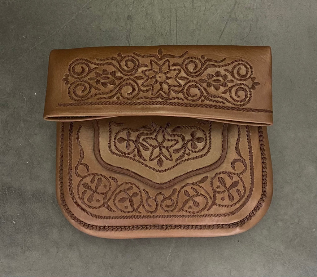 Besace Berbère camel brown embroidery