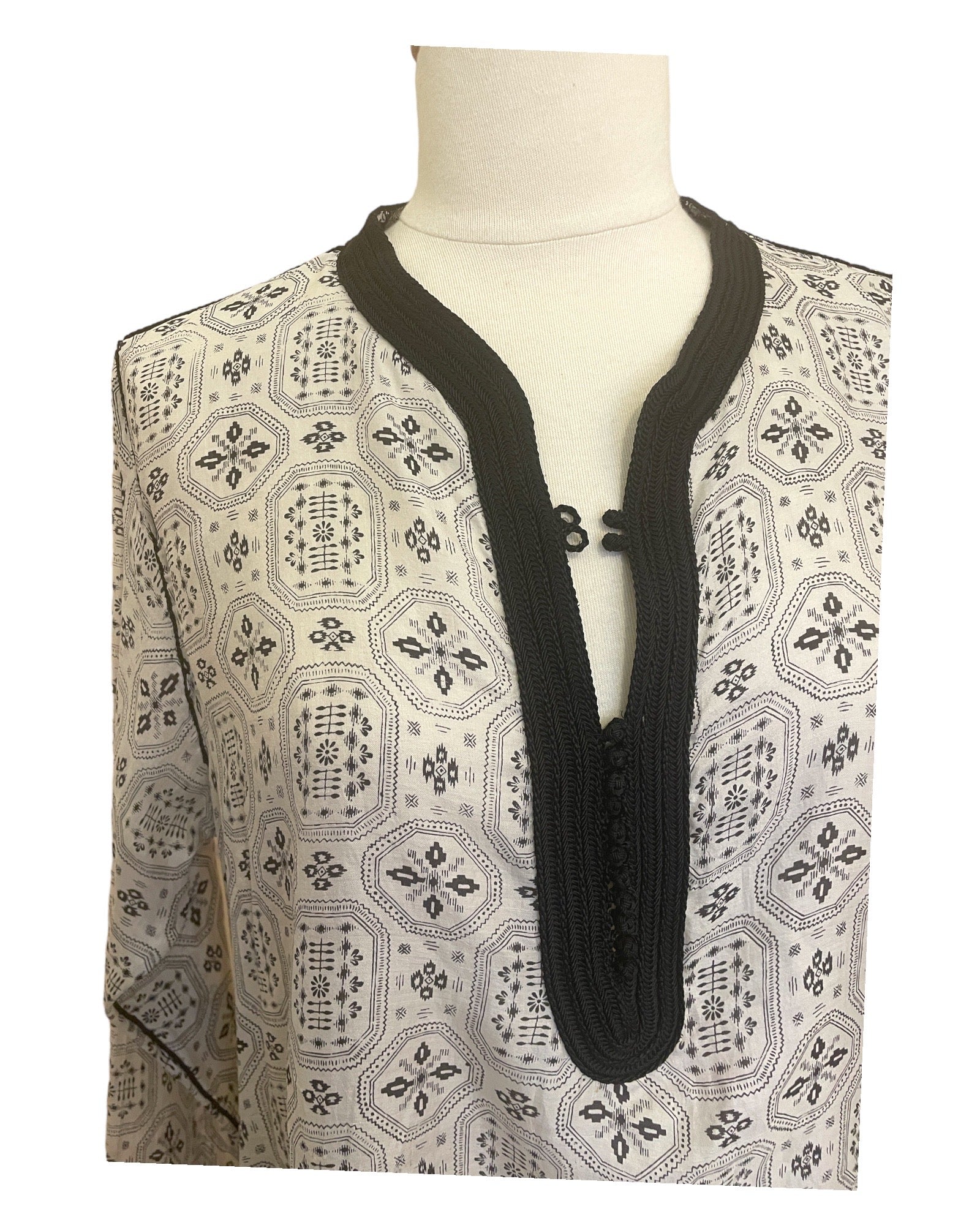 Kurta black and white mosaic