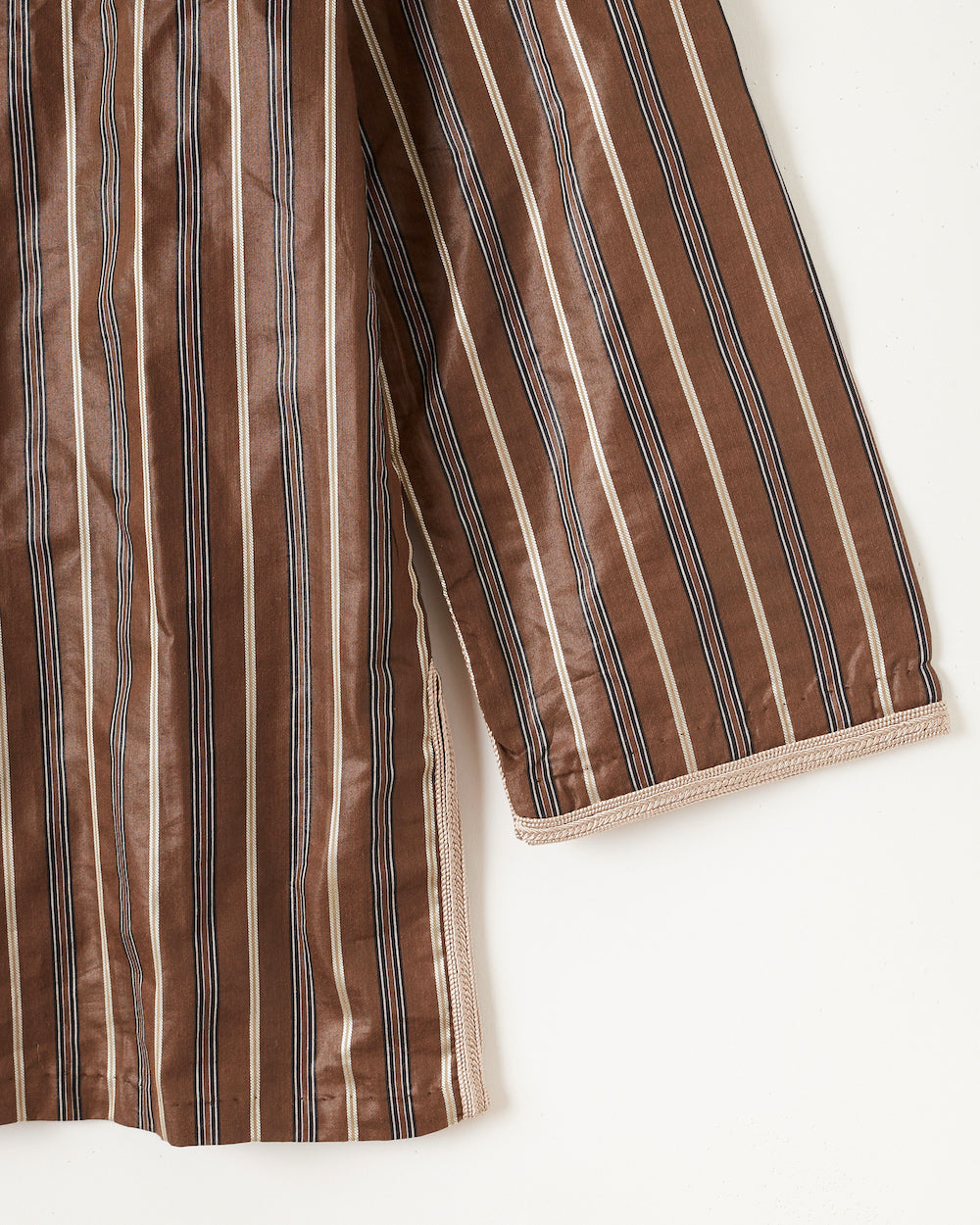 Kurta in cotton satin with coffee bayadère stripes