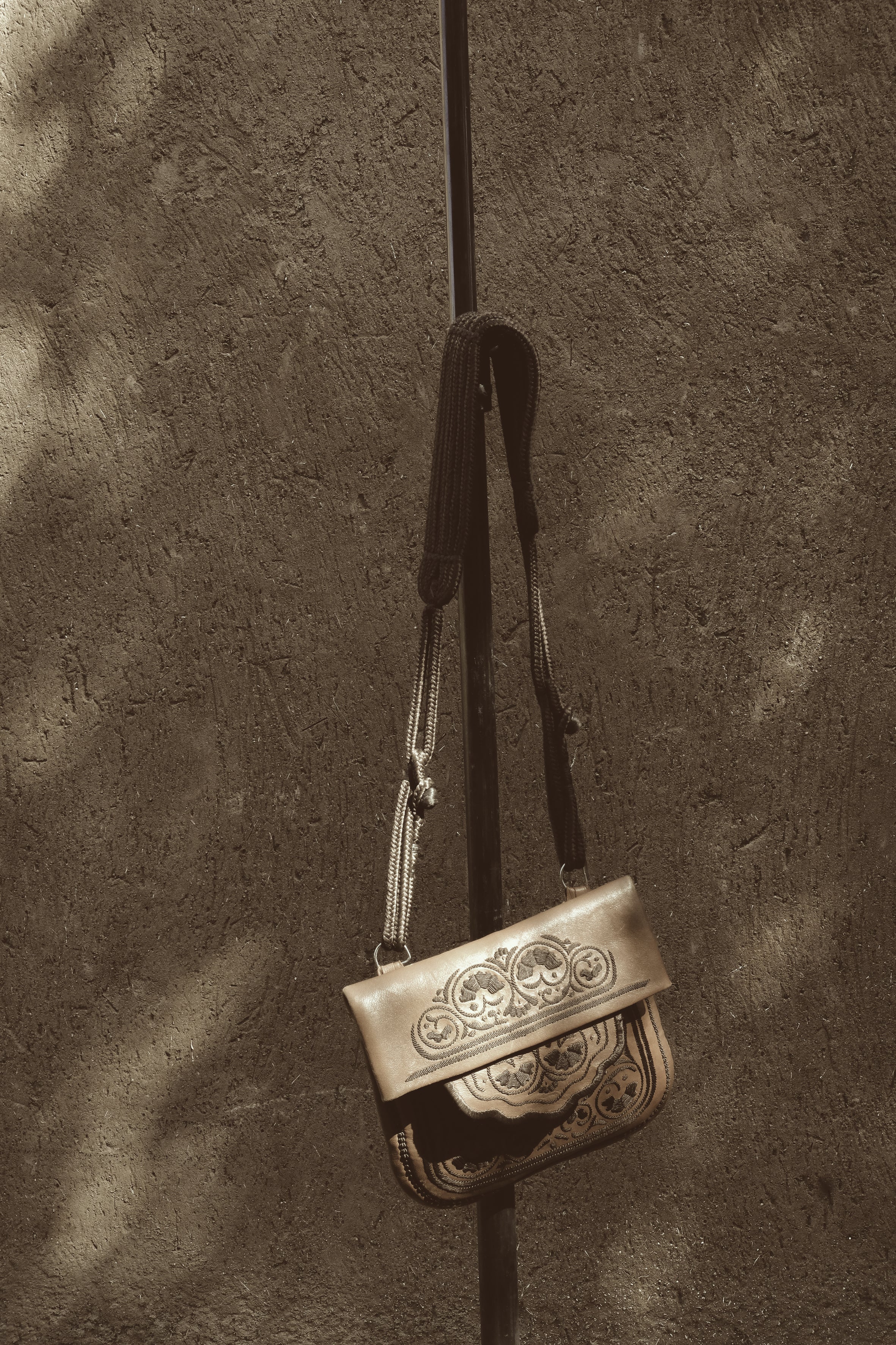 Besace Berbère camel broderie marron