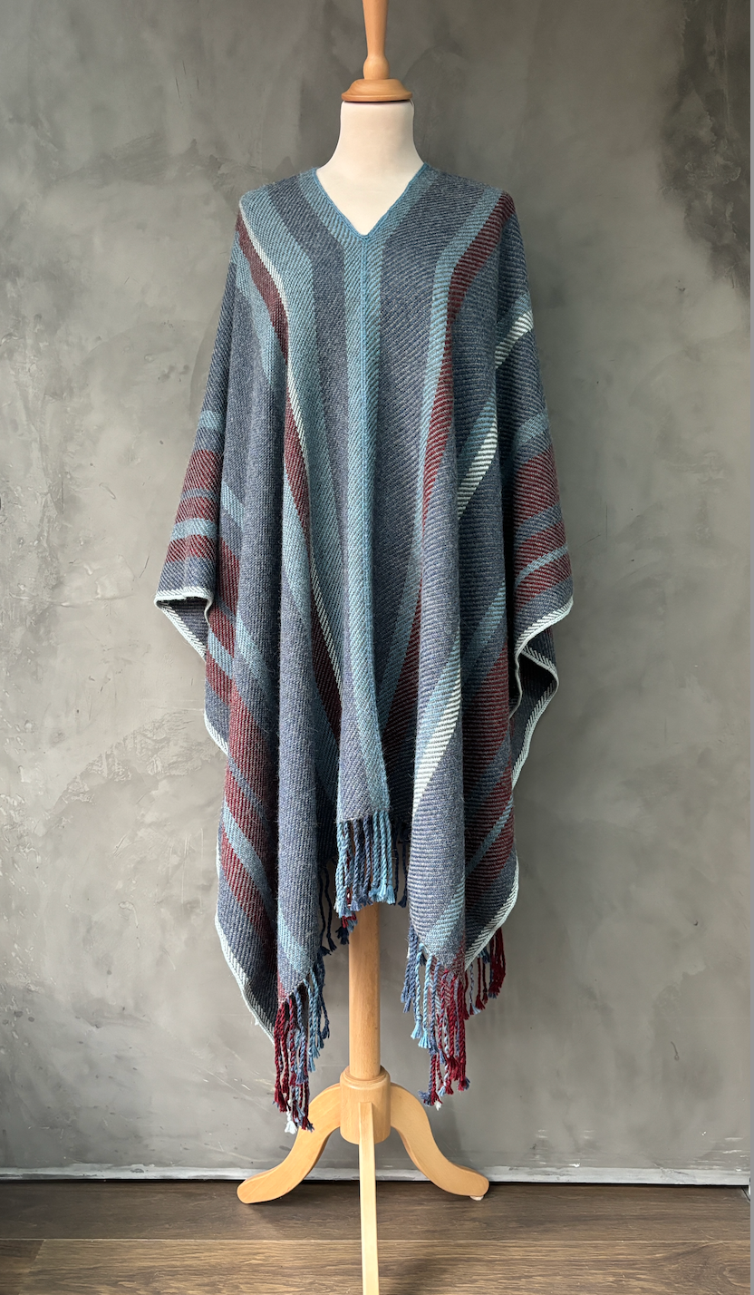 Poncho AP (Anthracite/ Prune)