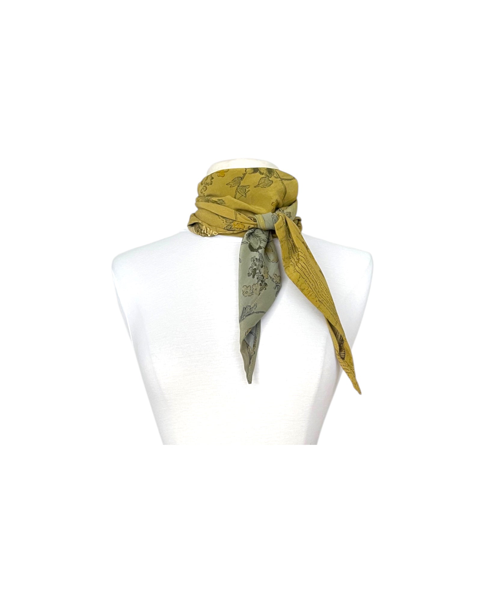 Foulard N°46
