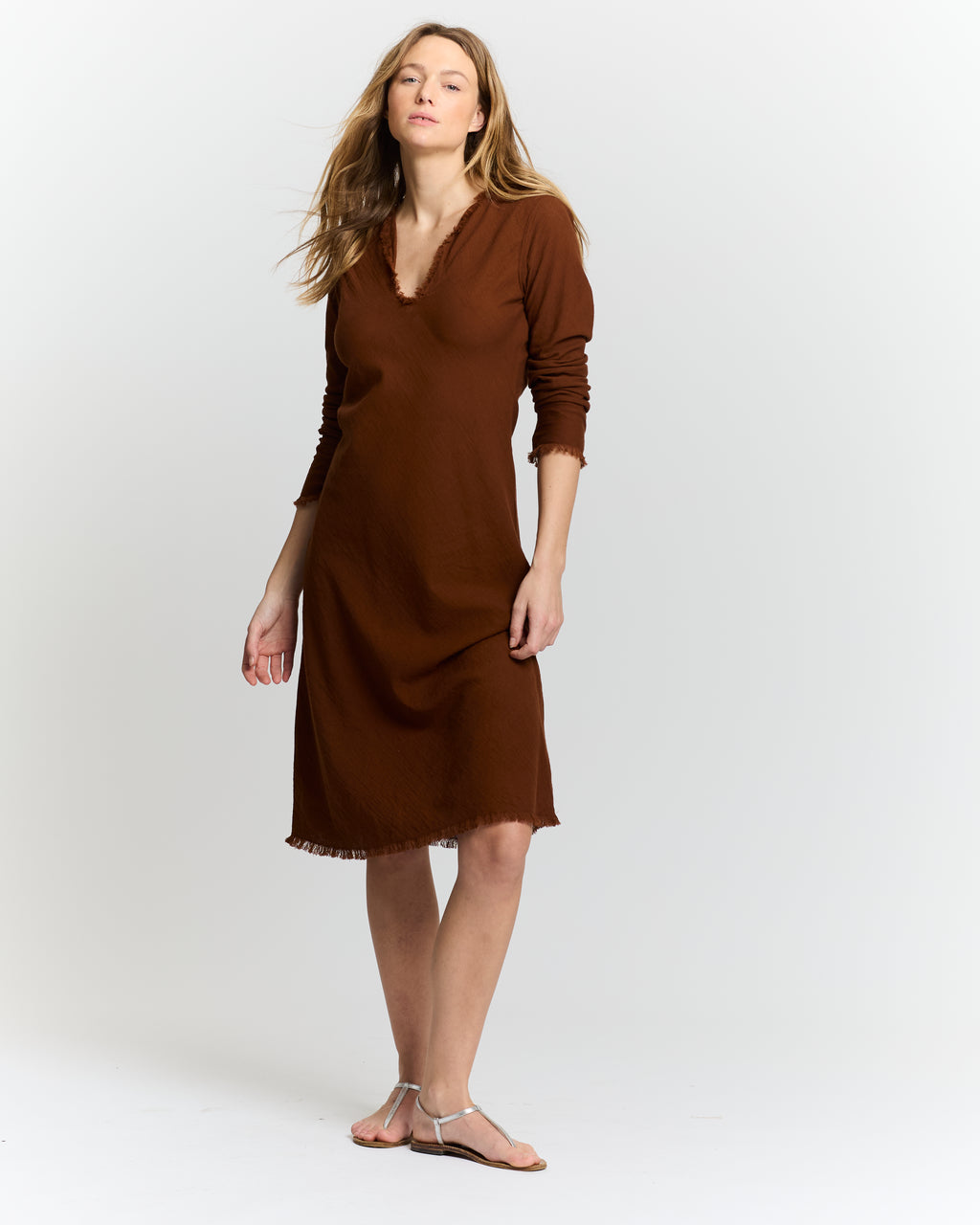 Robe en biais longueur genoux fauve