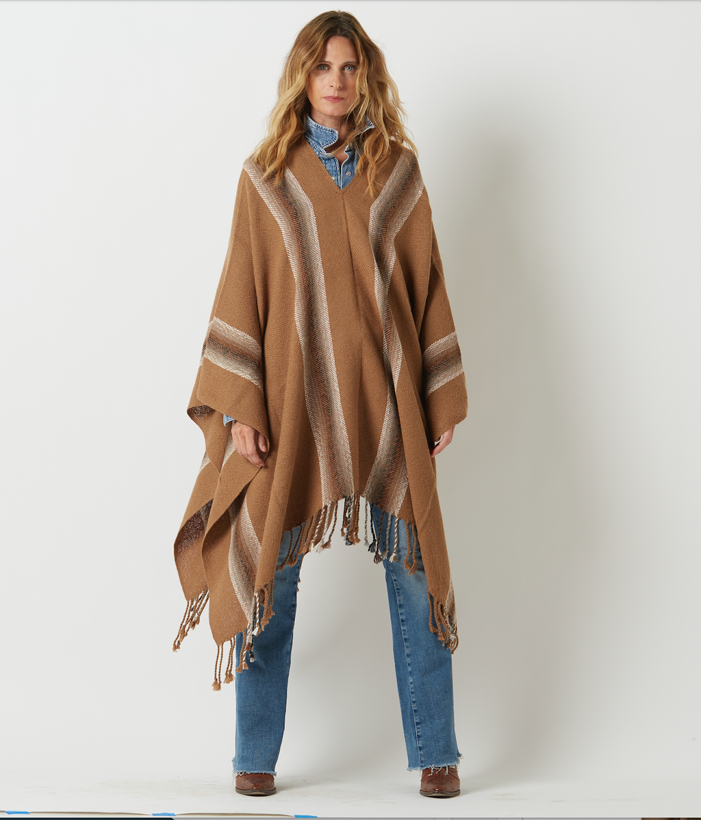 Poncho Camel